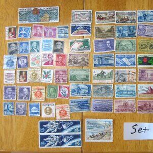 COPY - Lot Of 100 Assorted U.S. Stamps mostly from 1950 through 1981